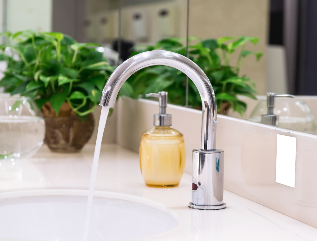 How to Troubleshoot Touchless Faucet Problems